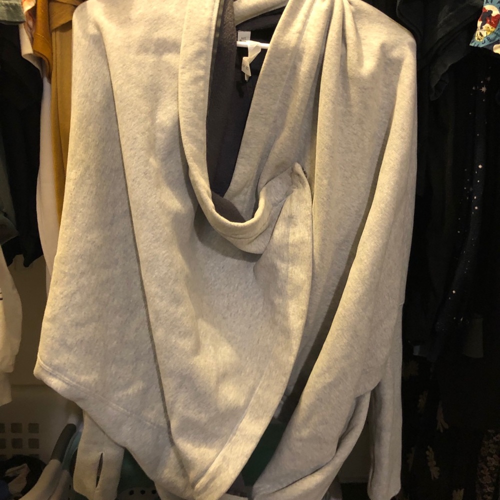 Lululemon Wrap